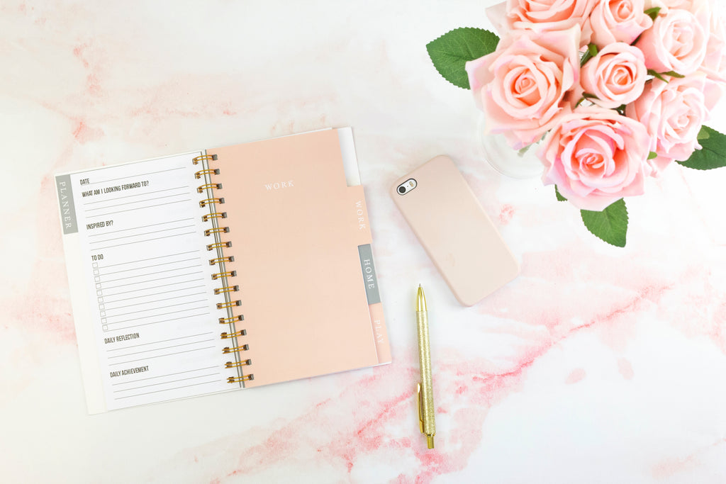 How To Deal With Wedding Planning Stress